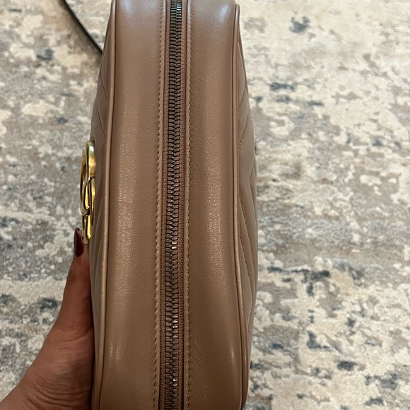 Gucci GG Marmont Small handbag - Picture 7 of 16